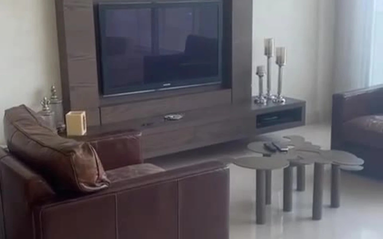 Apartment for Sale in Raouche in Raouche - Beirut